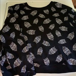 Black owl long sleeve shirt